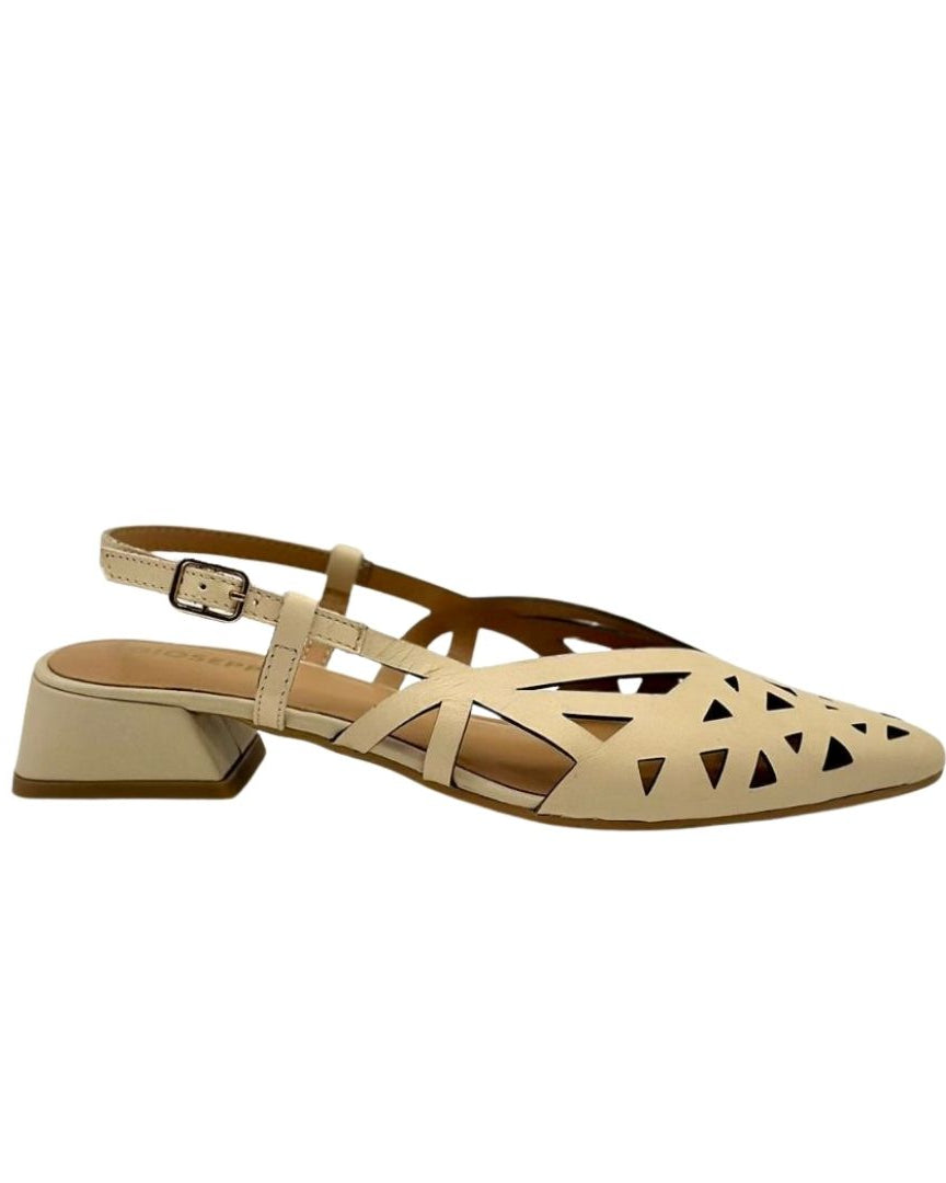 sandalias-bege-gioseppo