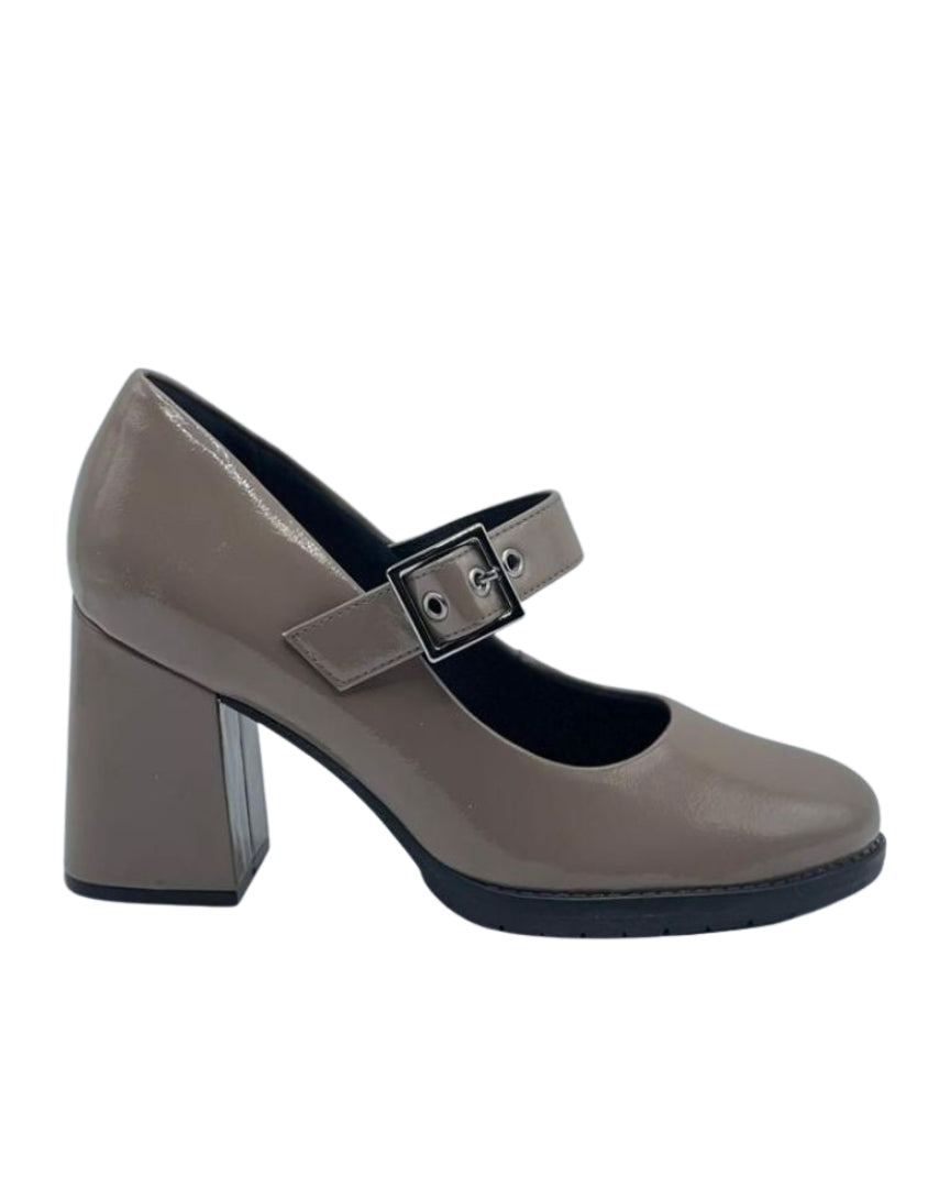 sapatos-taupe-piccadilly