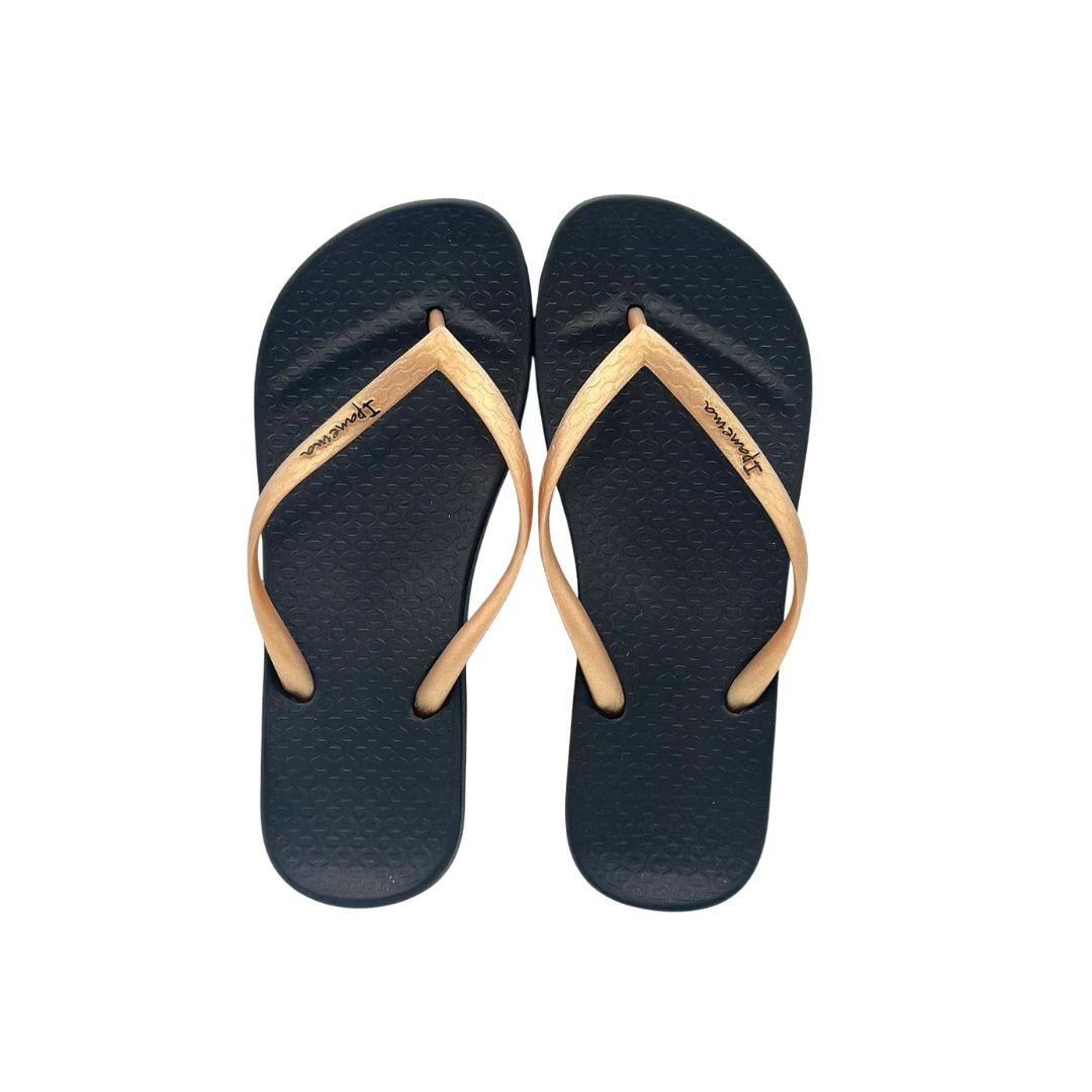 chinelos-peto-dourado-ipanema