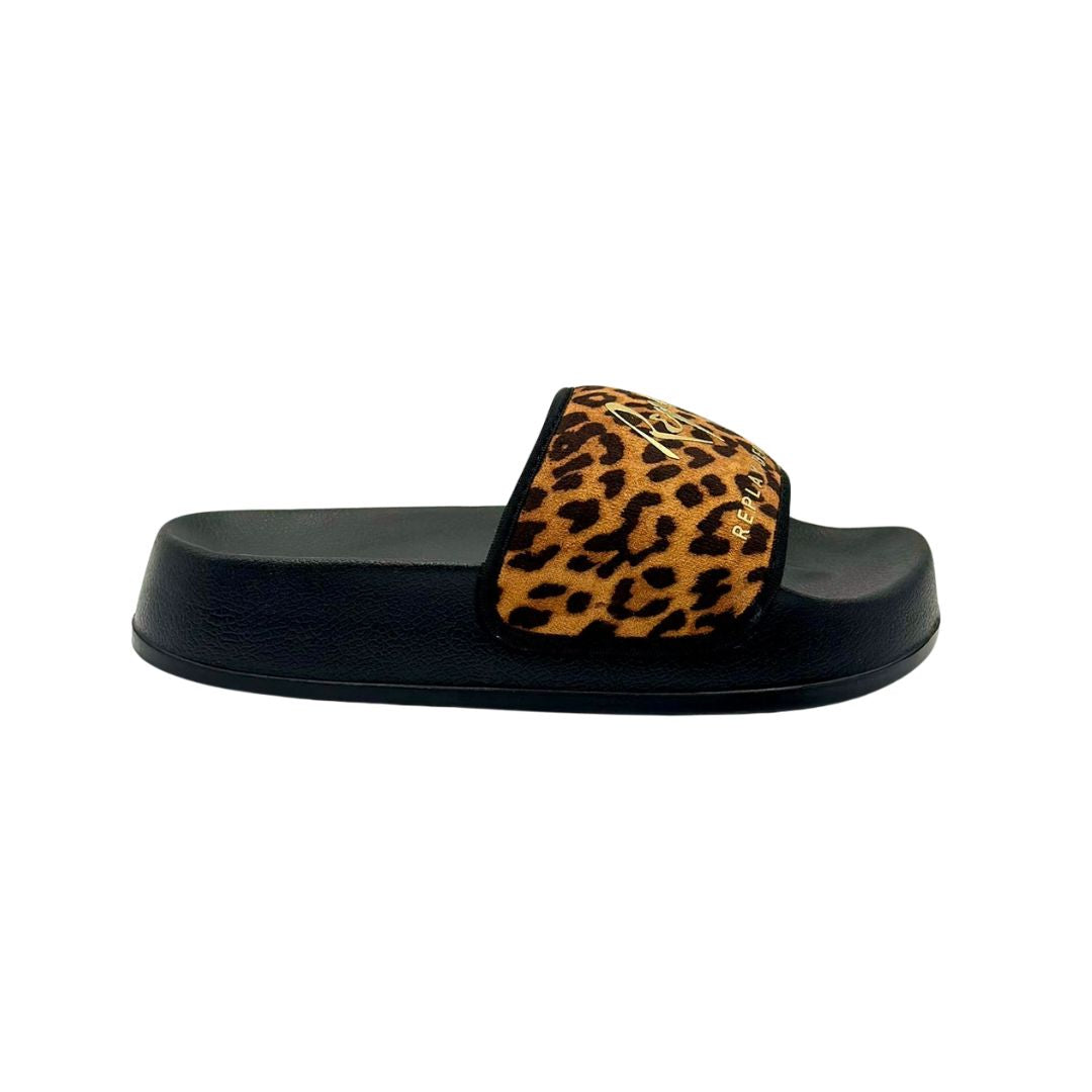 chinelos-leopardo-replay