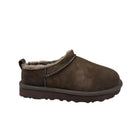 chinelos-castanho-ugg