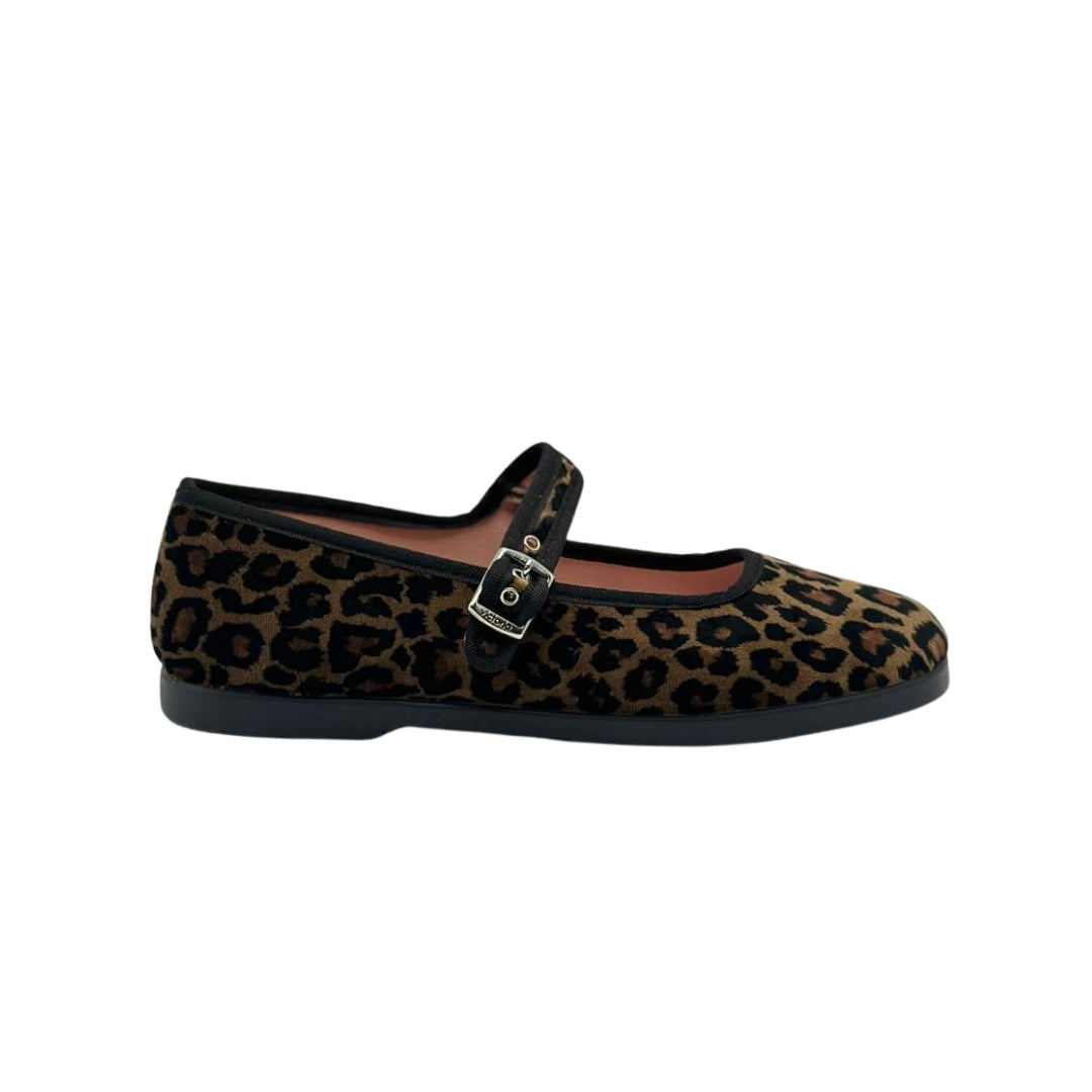 sabrinas-leopardo-victoria