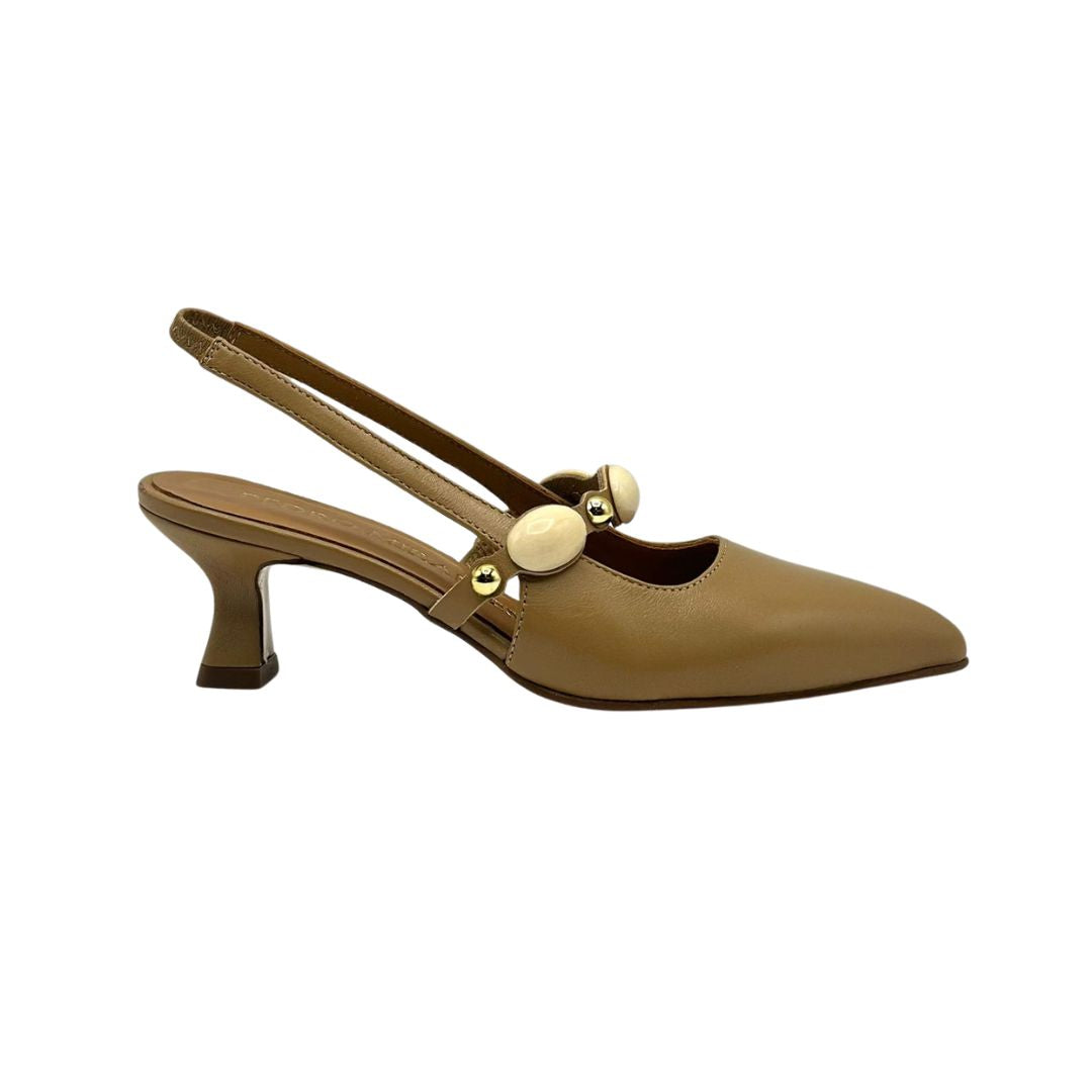 sapatos-camel-pedro-miralles